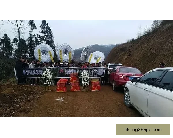 多诺万父亲离世享年85岁痛悼